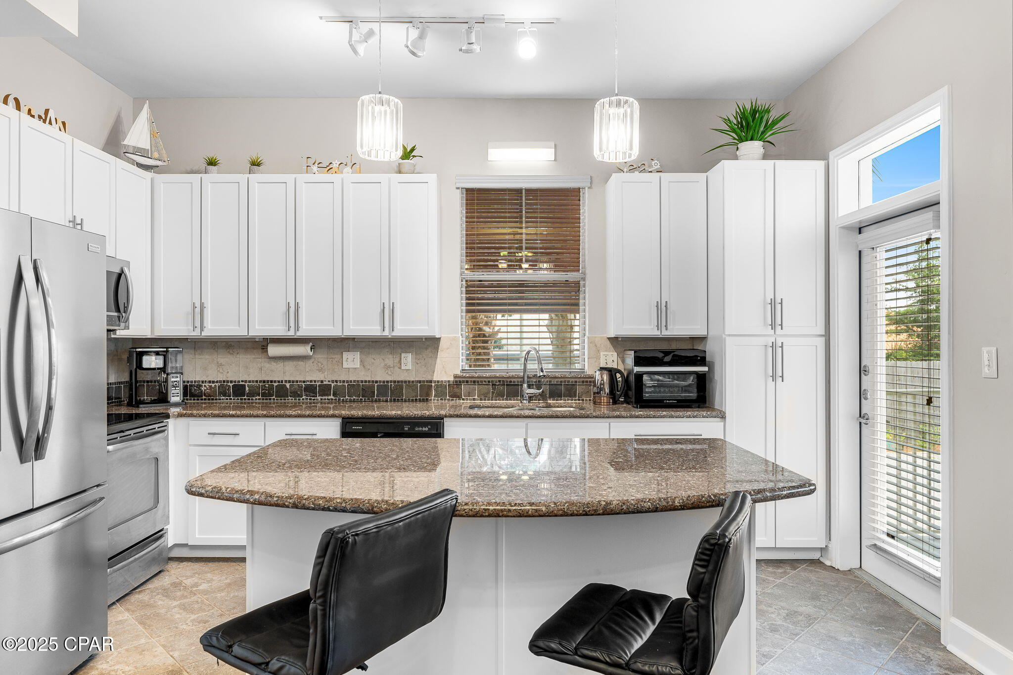 Image 11 For 8700 Front Beach Road 1117