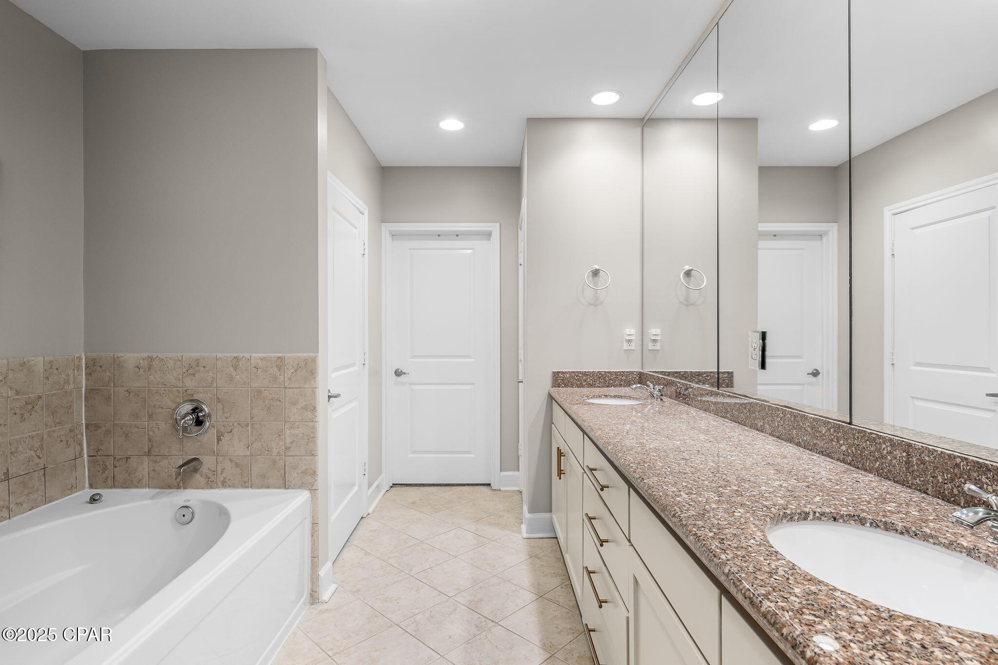 Image 18 For 8700 Front Beach Road 1117