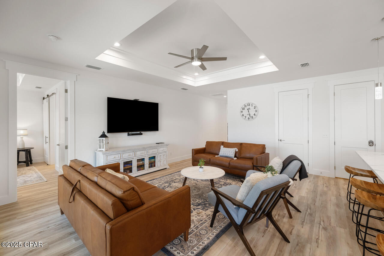 Image 5 For 612 Palm Beach Drive