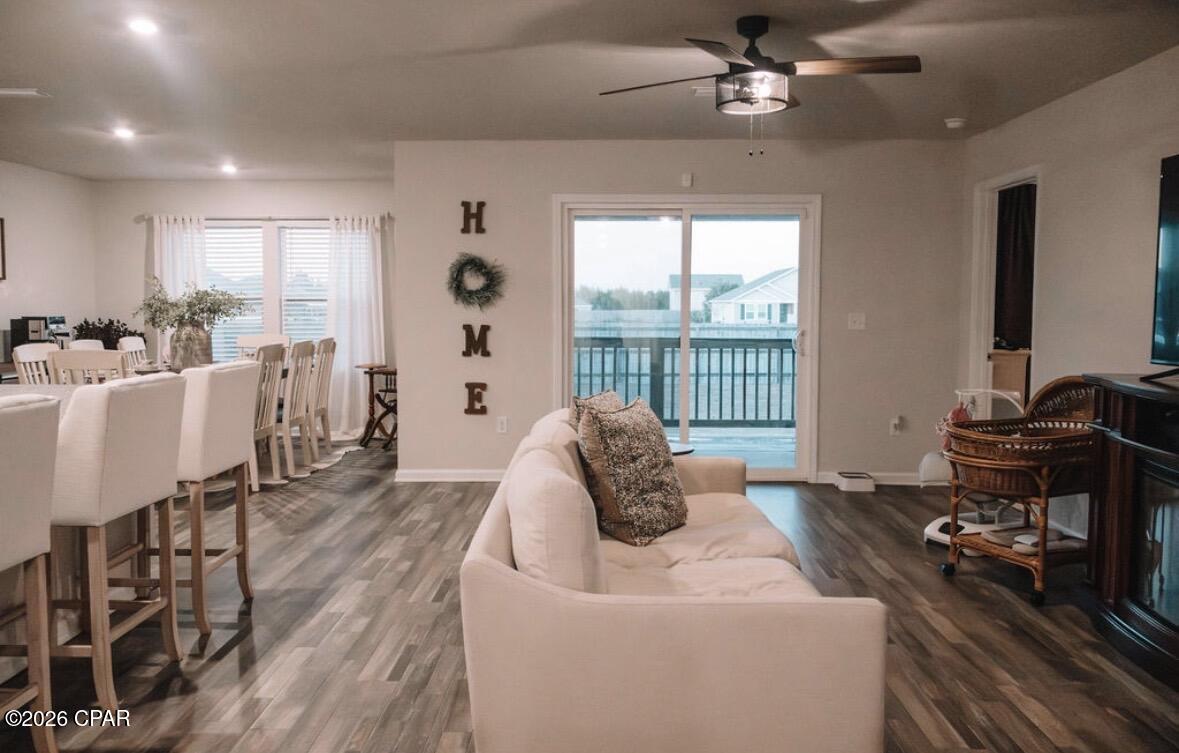 Image 2 For 228 Lockwood Way