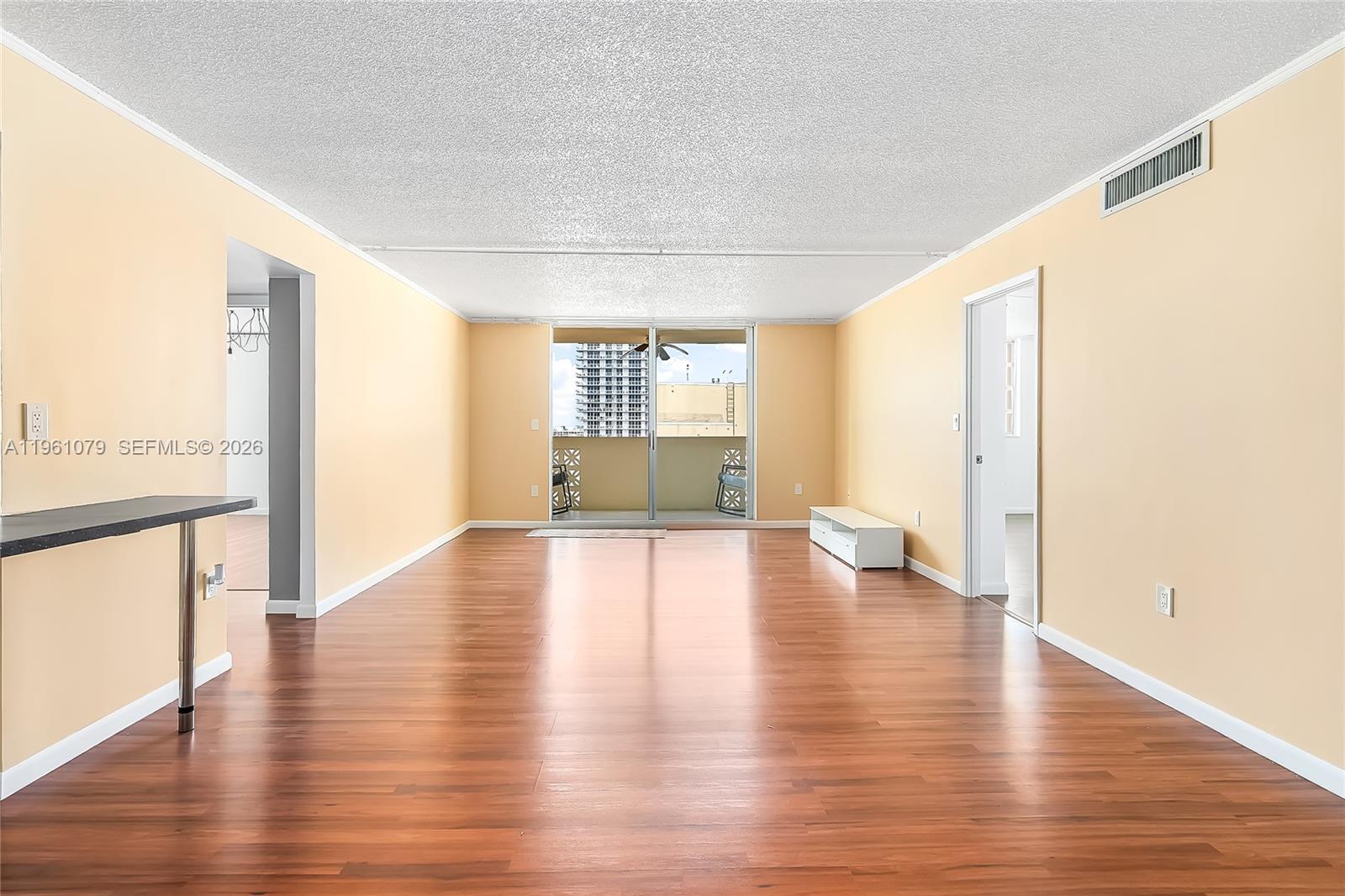 Plaza Towers North Condo