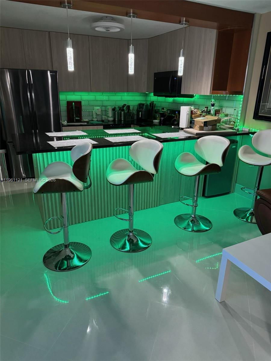 Admirals Port Condo West