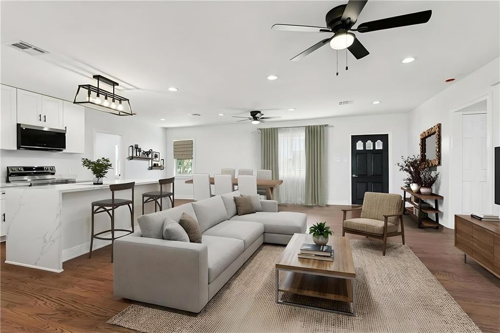 Homes for sale in Luling, LA | 412 Milling Ave, Luling, LA 70070 | MLS# 2542032