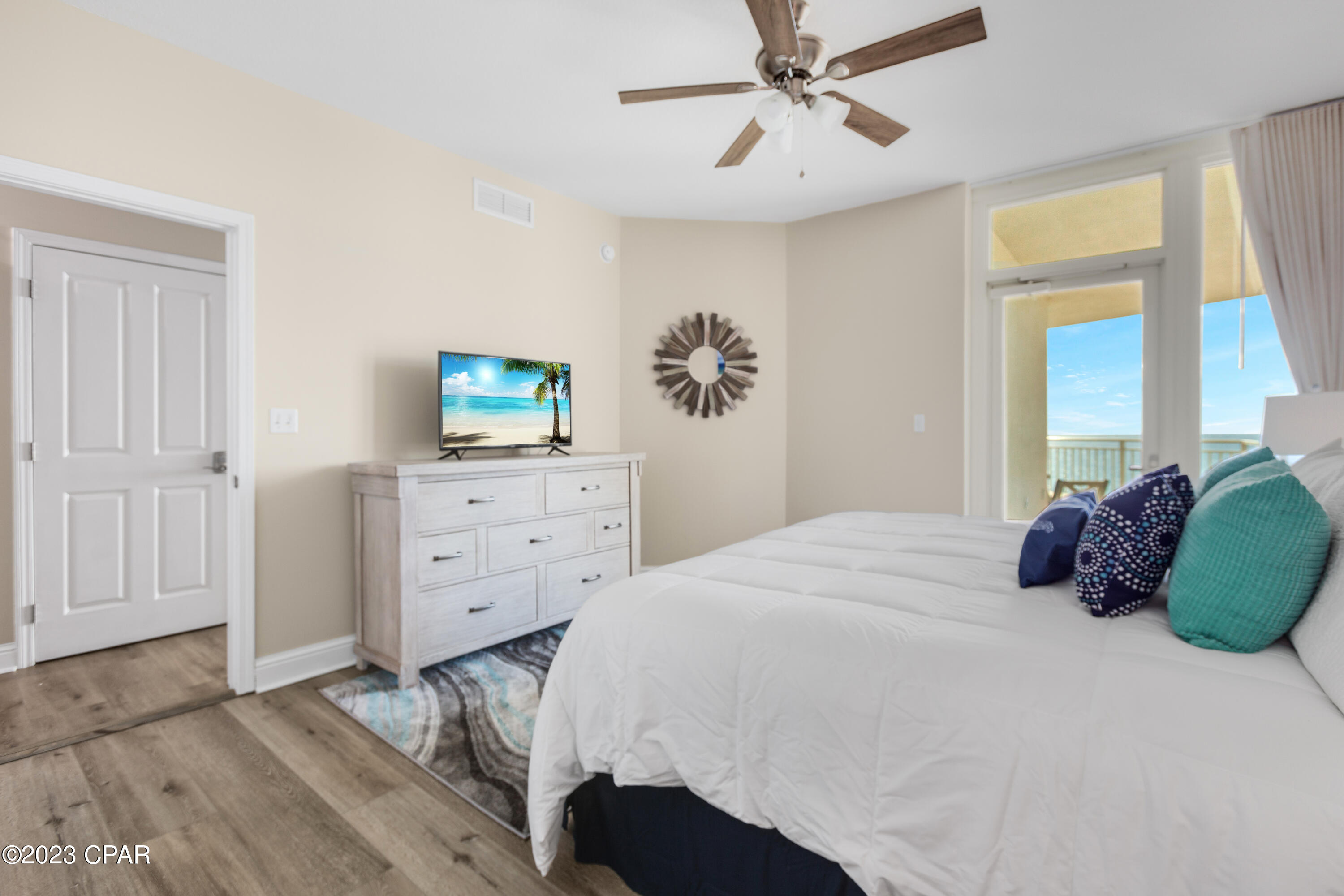 Image 21 For 15625 Front Beach Road 1411
