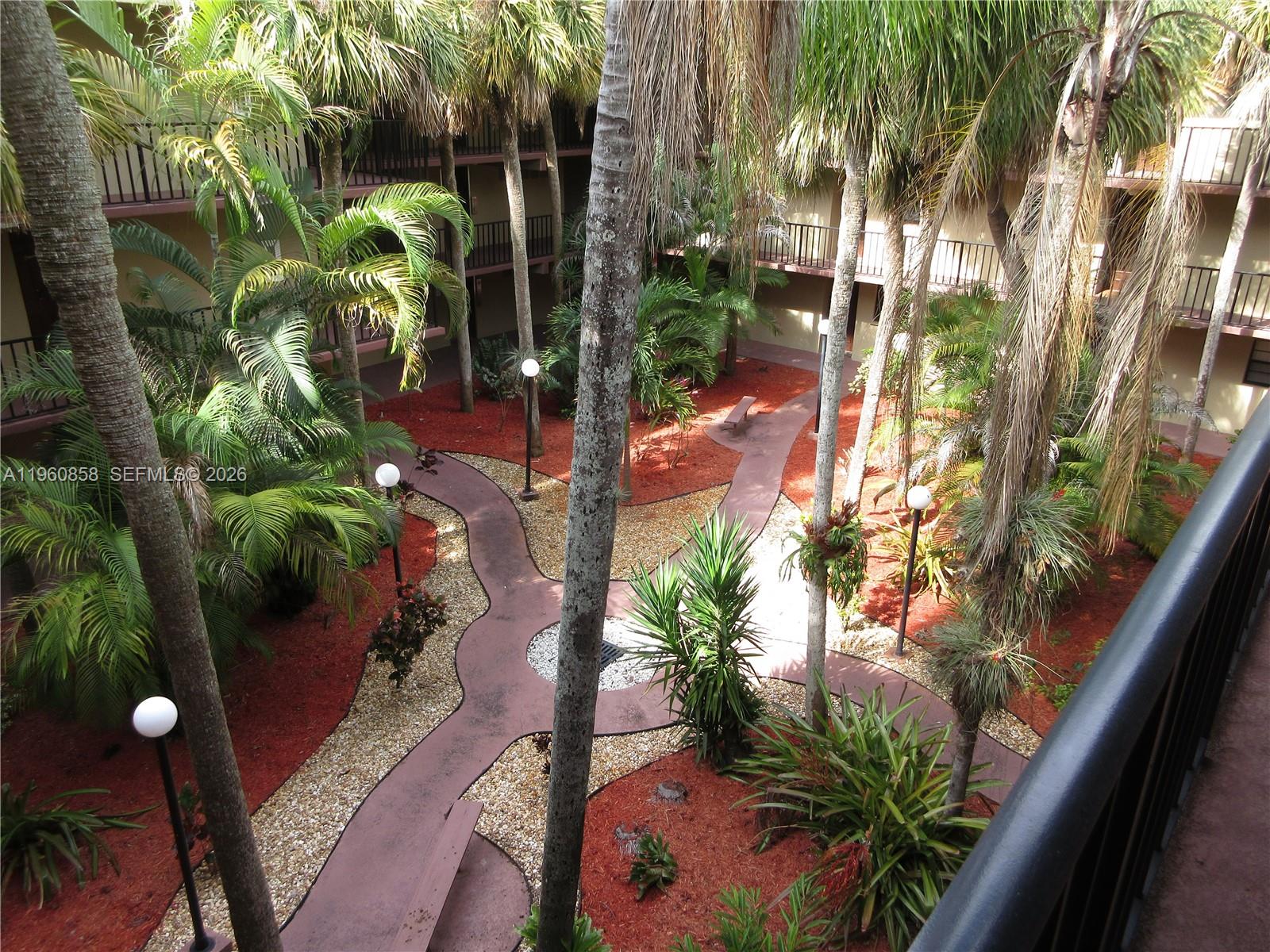Gardens Of Kendall So Con