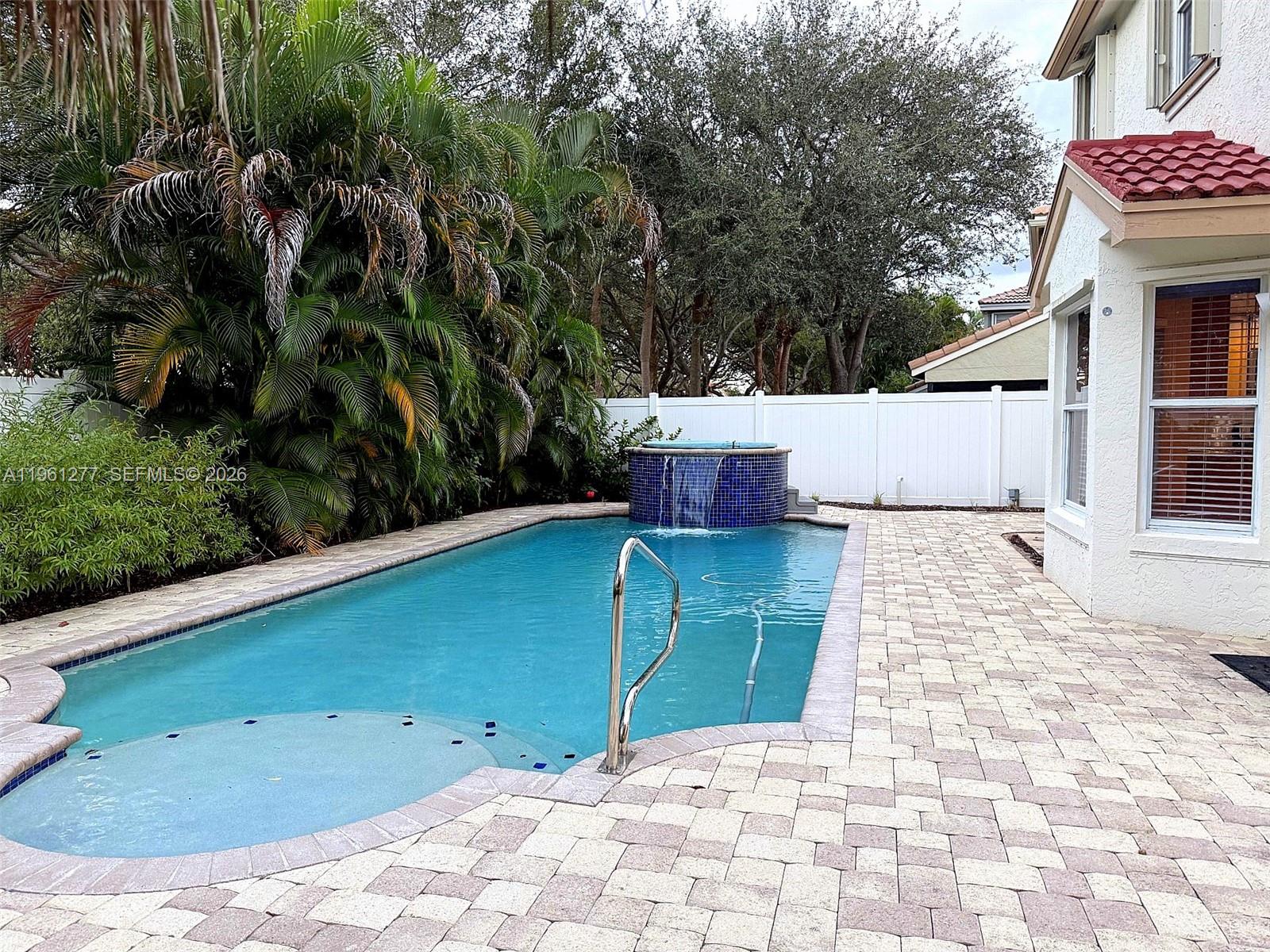 8152 Mystic Harbor Cir