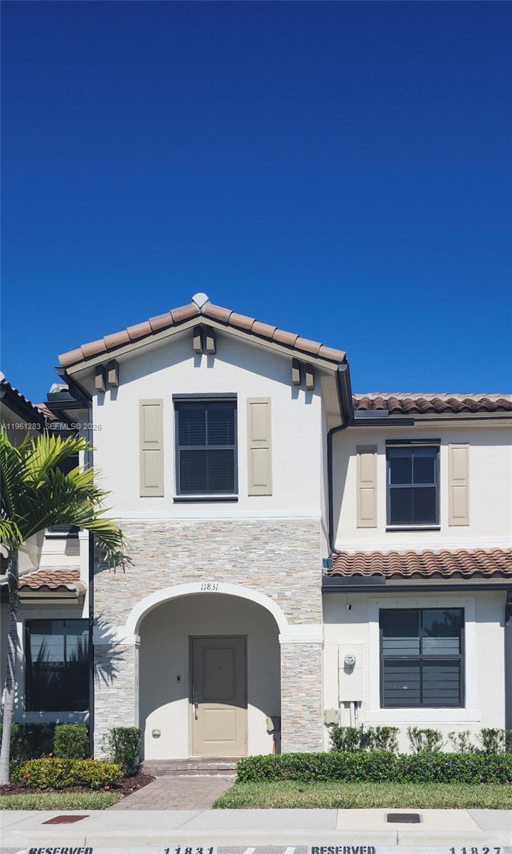 Welcome to this beautifully maintained 4-year-old home located in the desirable community of Villa at Corisca. This open-concept layout features 3 spacious bedrooms and 2 full bathrooms. Tile flooring enhances the main living areas on the first floor, while the upstairs bedrooms offer cozy carpeted floors. The kitchen is equipped with stainless steel appliances and ample storage. Parking is conveniently located directly in front of the unit. Ideally located near shopping, restaurants, and nearby schools. **Tenant occupied—please do not disturb tenants. Showings by appointment only. Lease expires July 2026**.