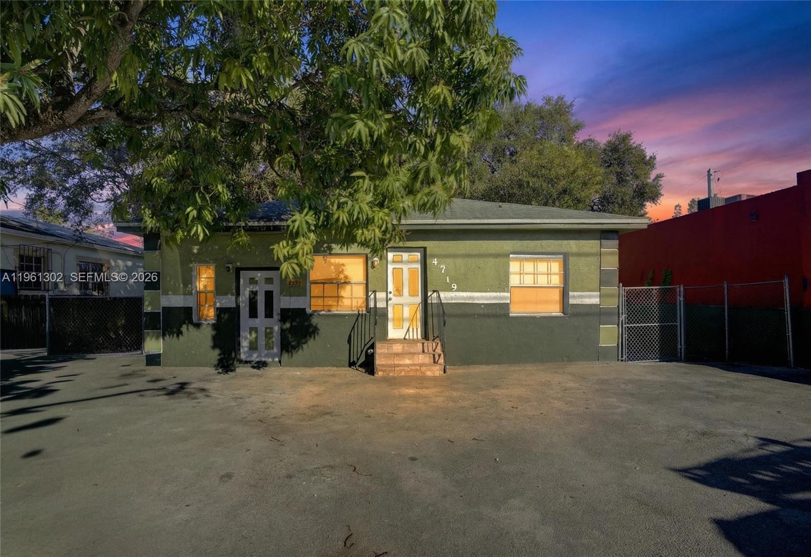 1St Addn Home Owners Para