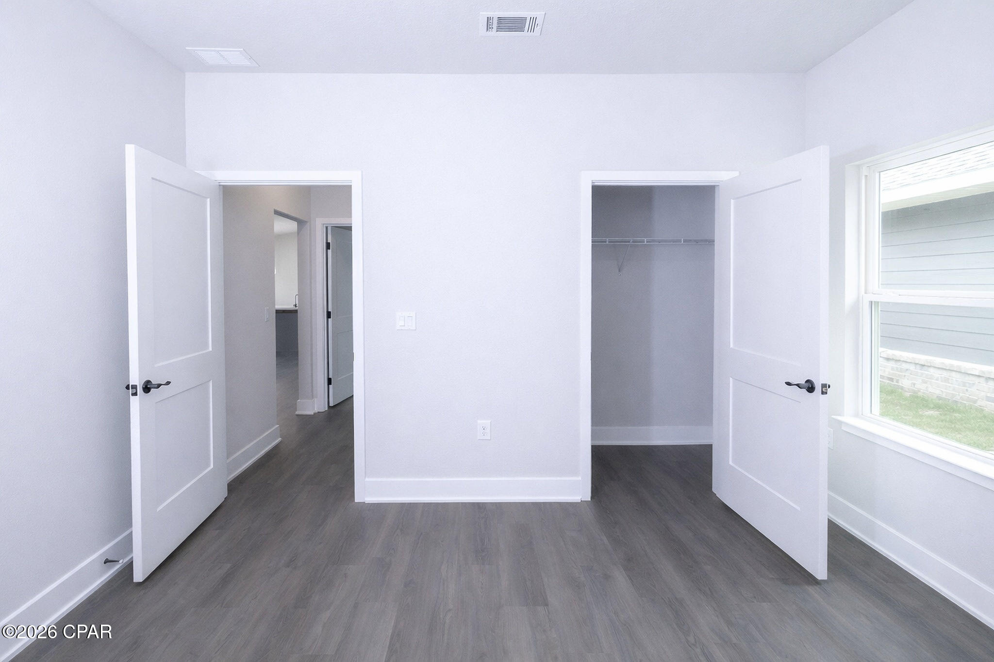 Image 13 For 7060 Traditions Drive