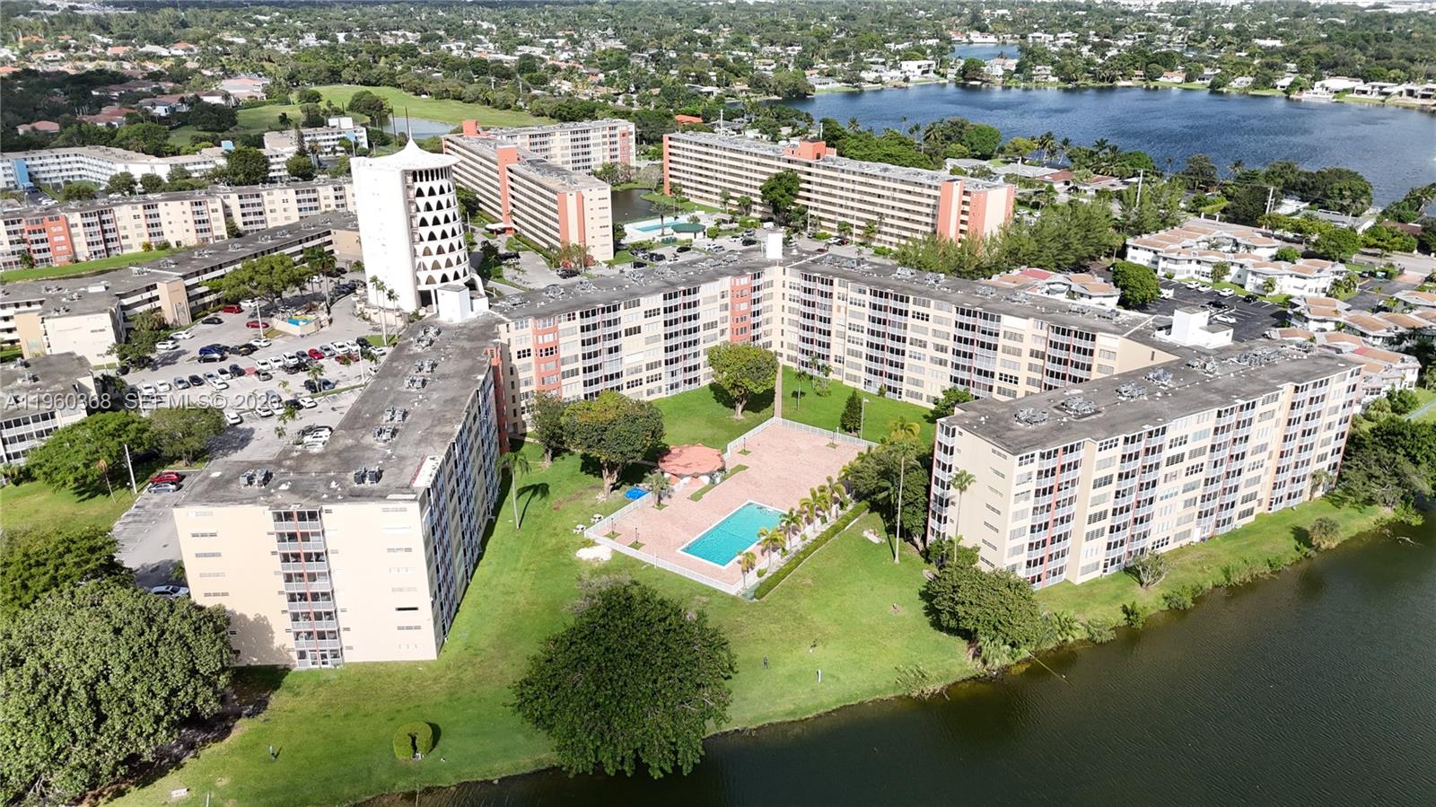 Jade Winds Group-Daisy