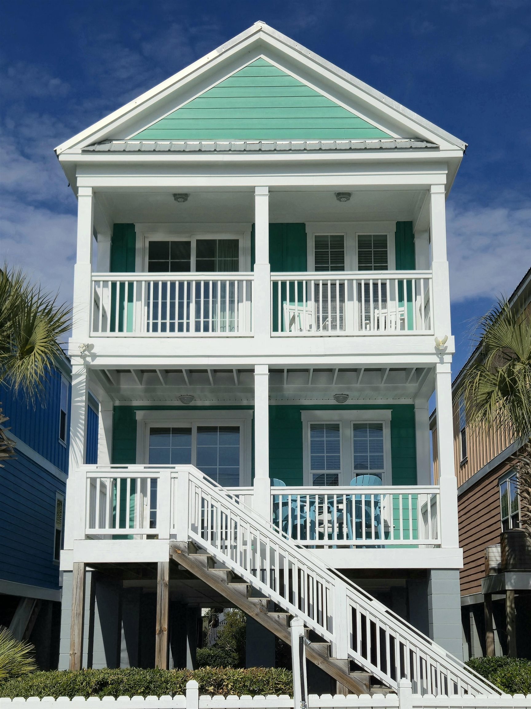 1411-3 N Waccamaw Dr. Garden City, SC 29576