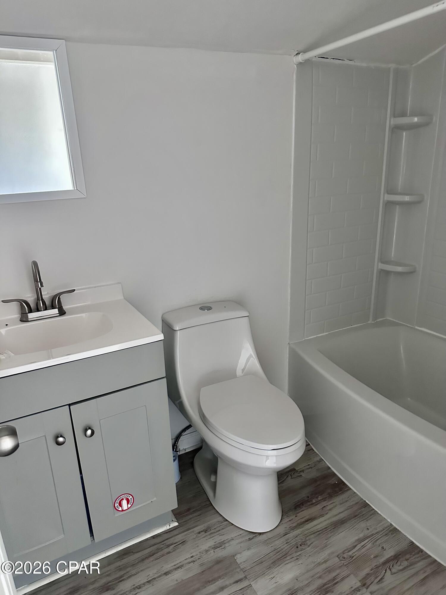 Image 12 For 3820 Treasure Circle