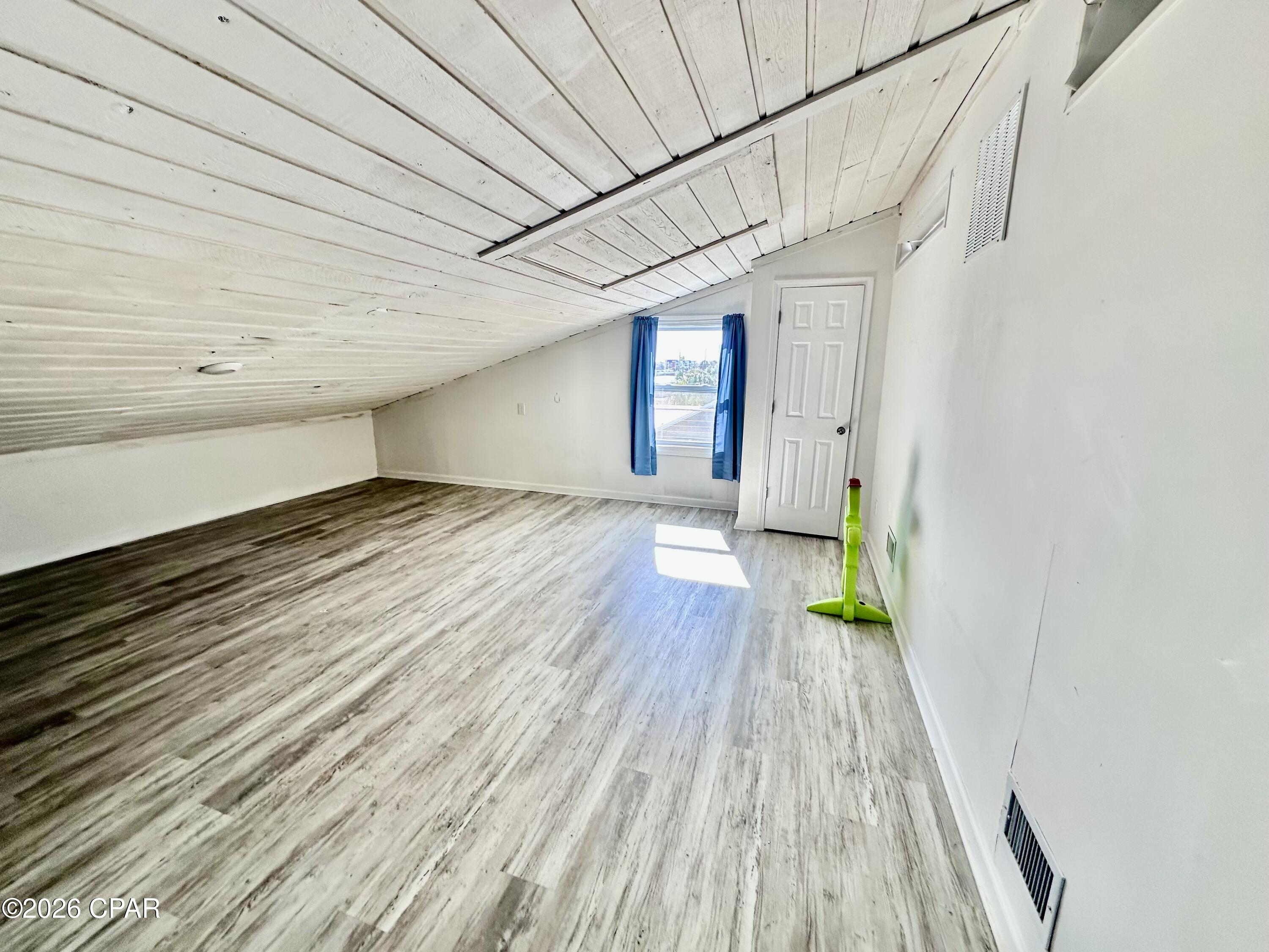 Image 14 For 3820 Treasure Circle