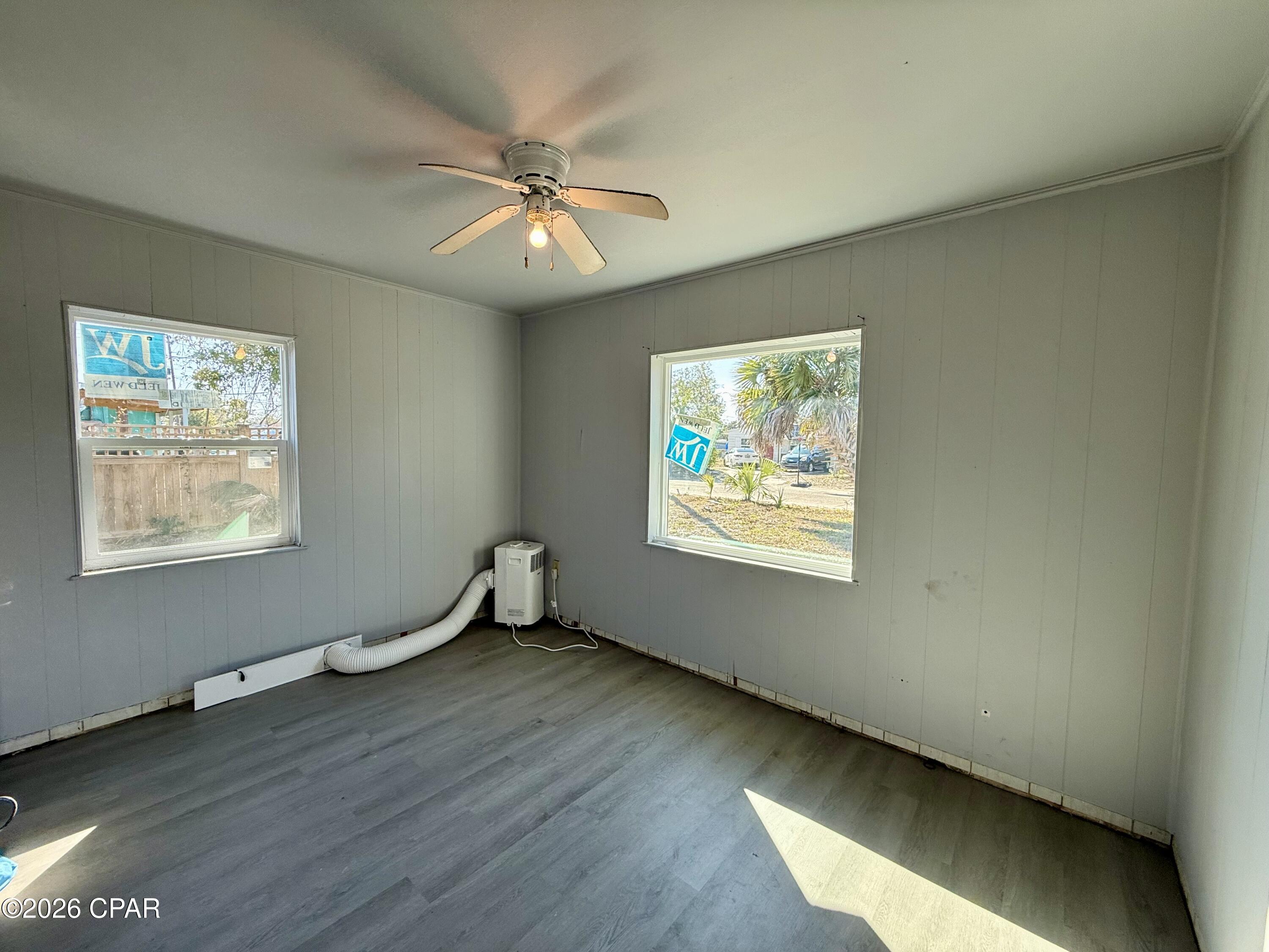 Image 15 For 704 Cactus Avenue