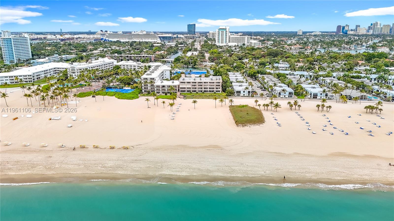 Lago Mar North Lodge Cond