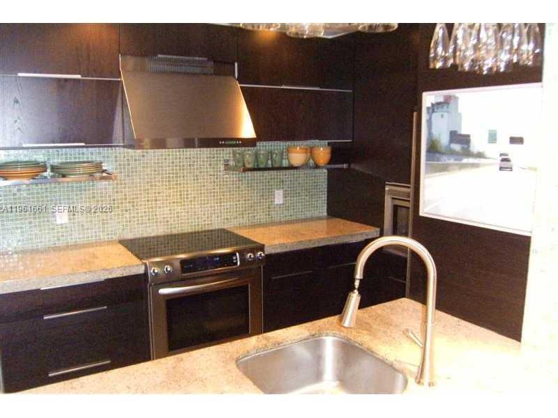 2642 33rd St Unit 1905, Oakland Park, Florida 33309