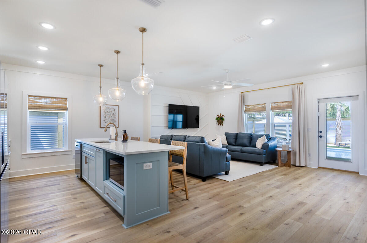 Image 15 For 328 Derondo Street