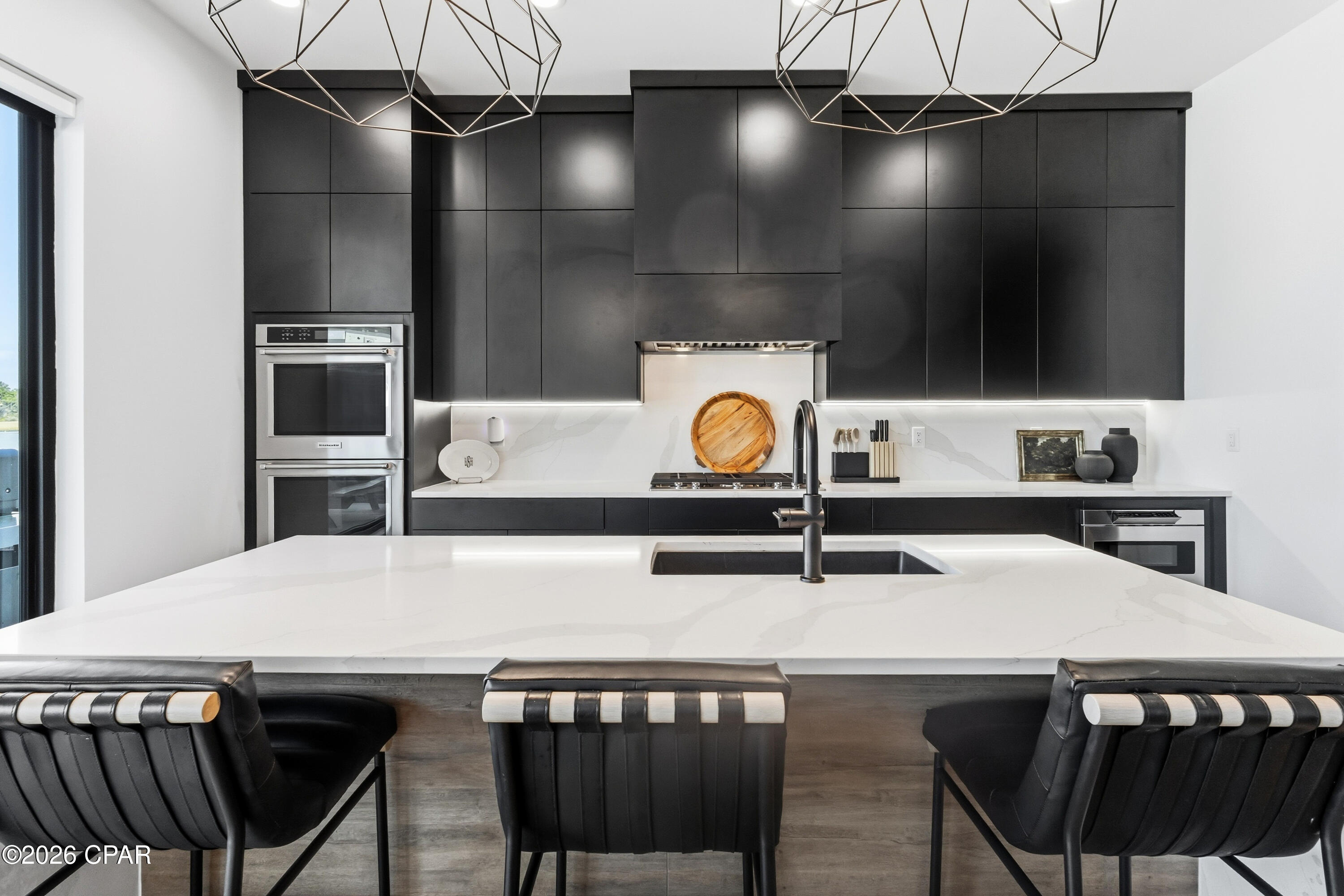 Image 10 For 2400 Coral Drive