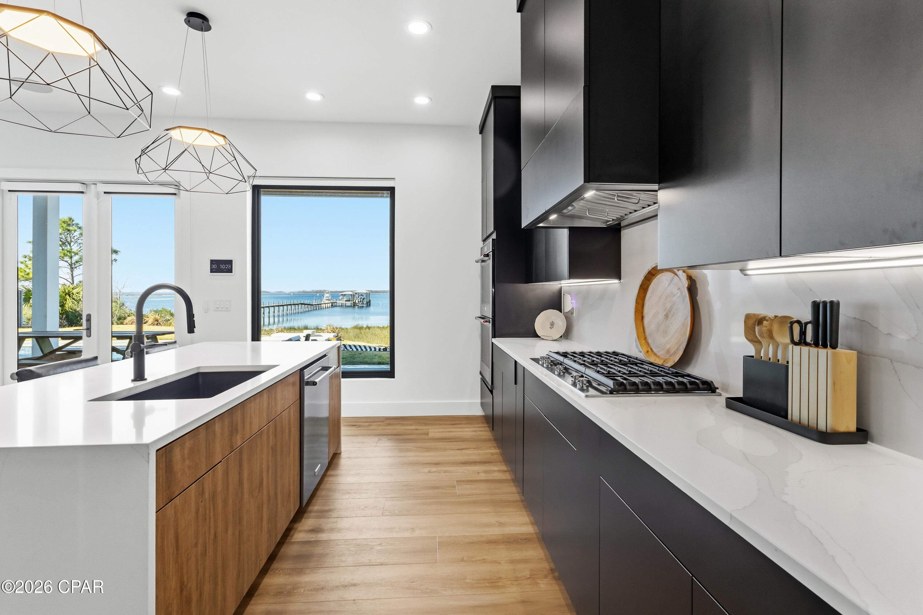 Image 12 For 2400 Coral Drive