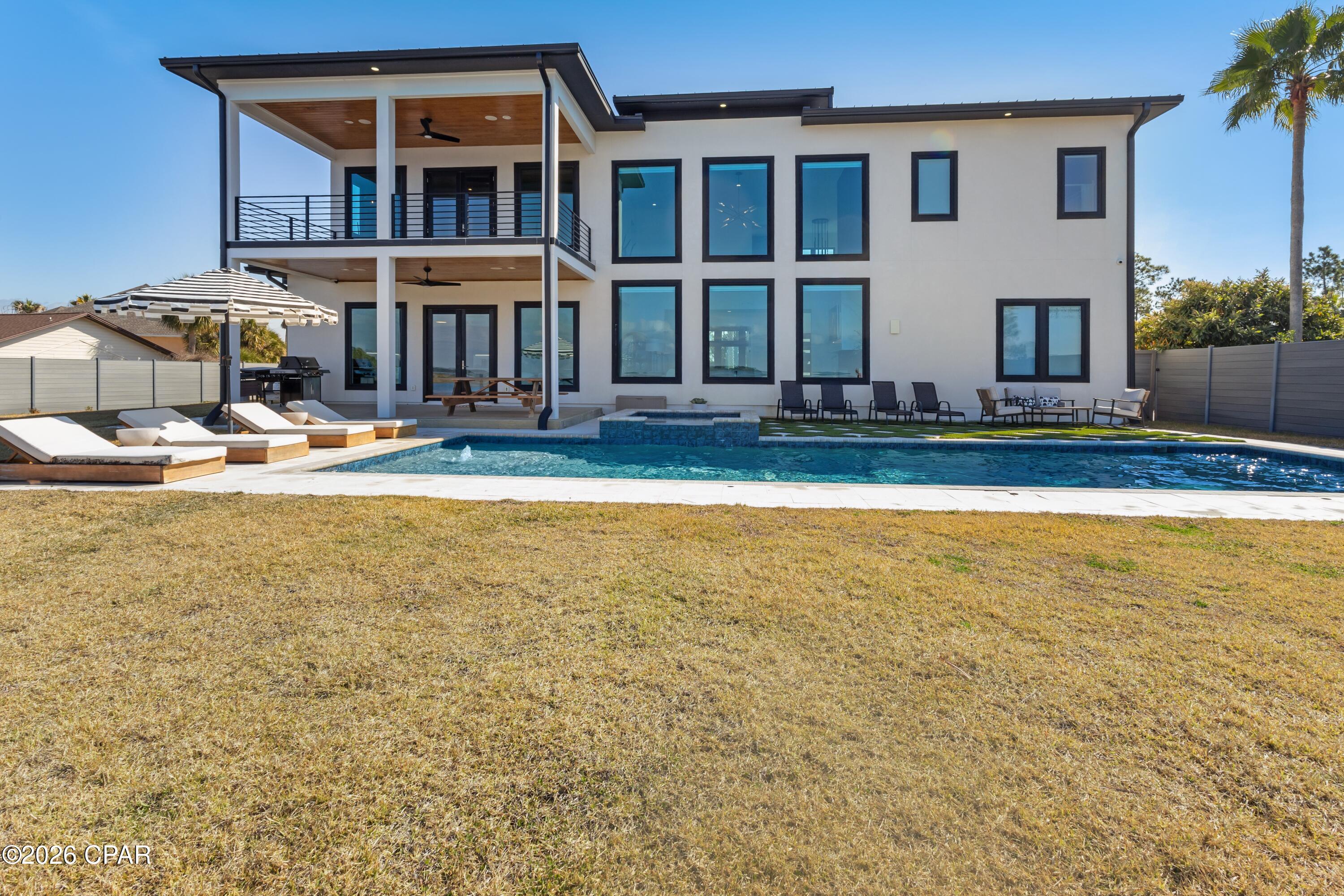 Image 3 For 2400 Coral Drive