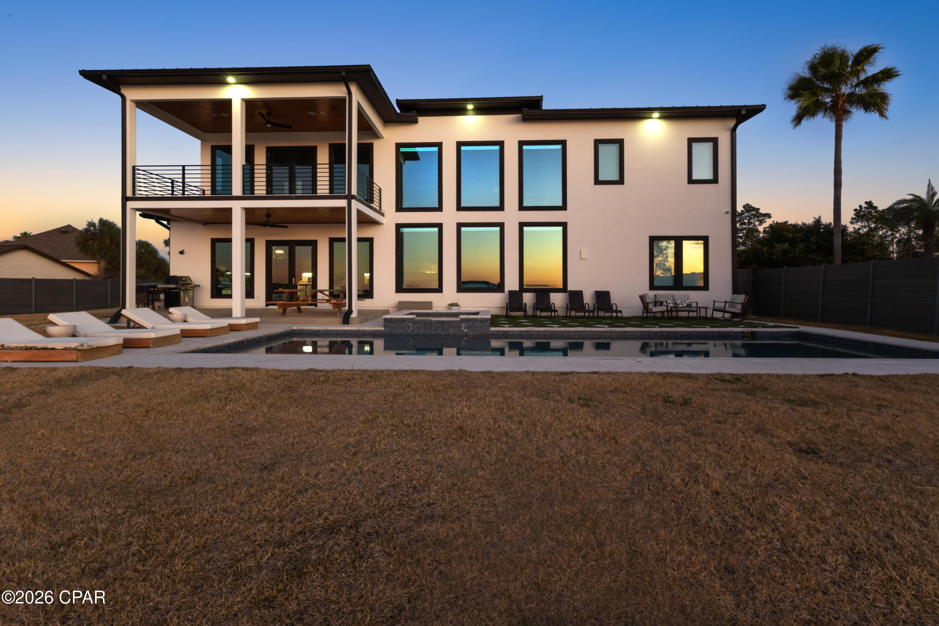 Image 4 For 2400 Coral Drive