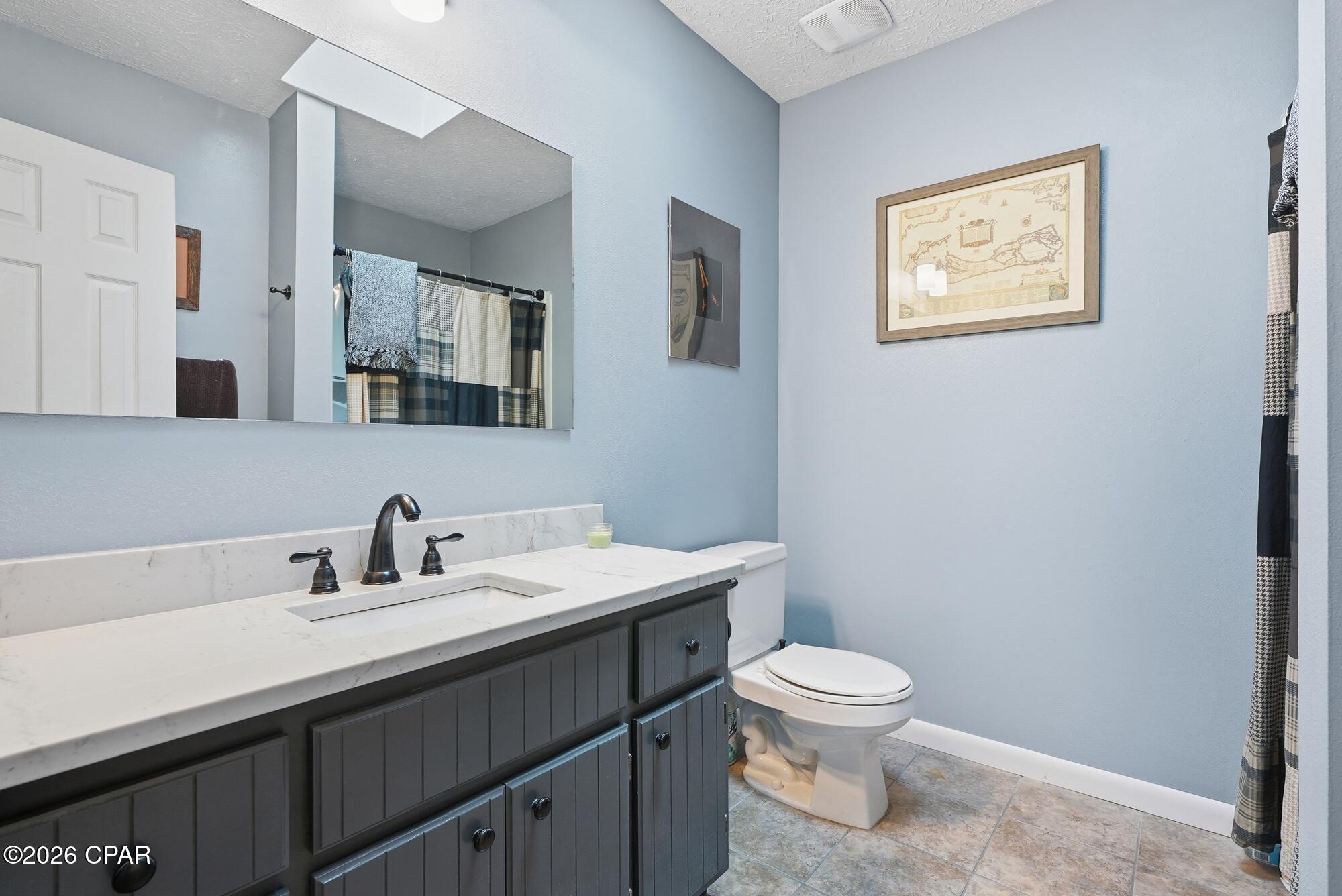 Listing photo id 13 for 623 Gulf View Drive