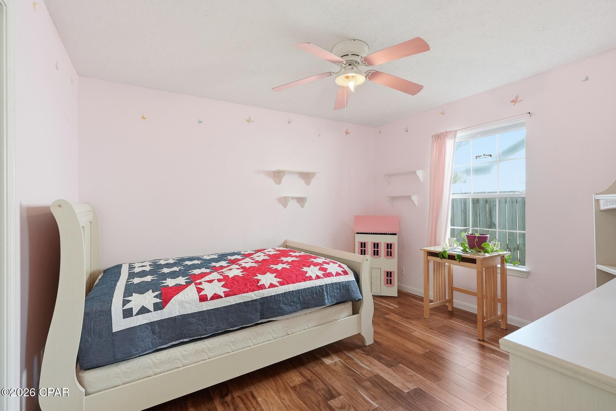 Listing photo id 16 for 623 Gulf View Drive