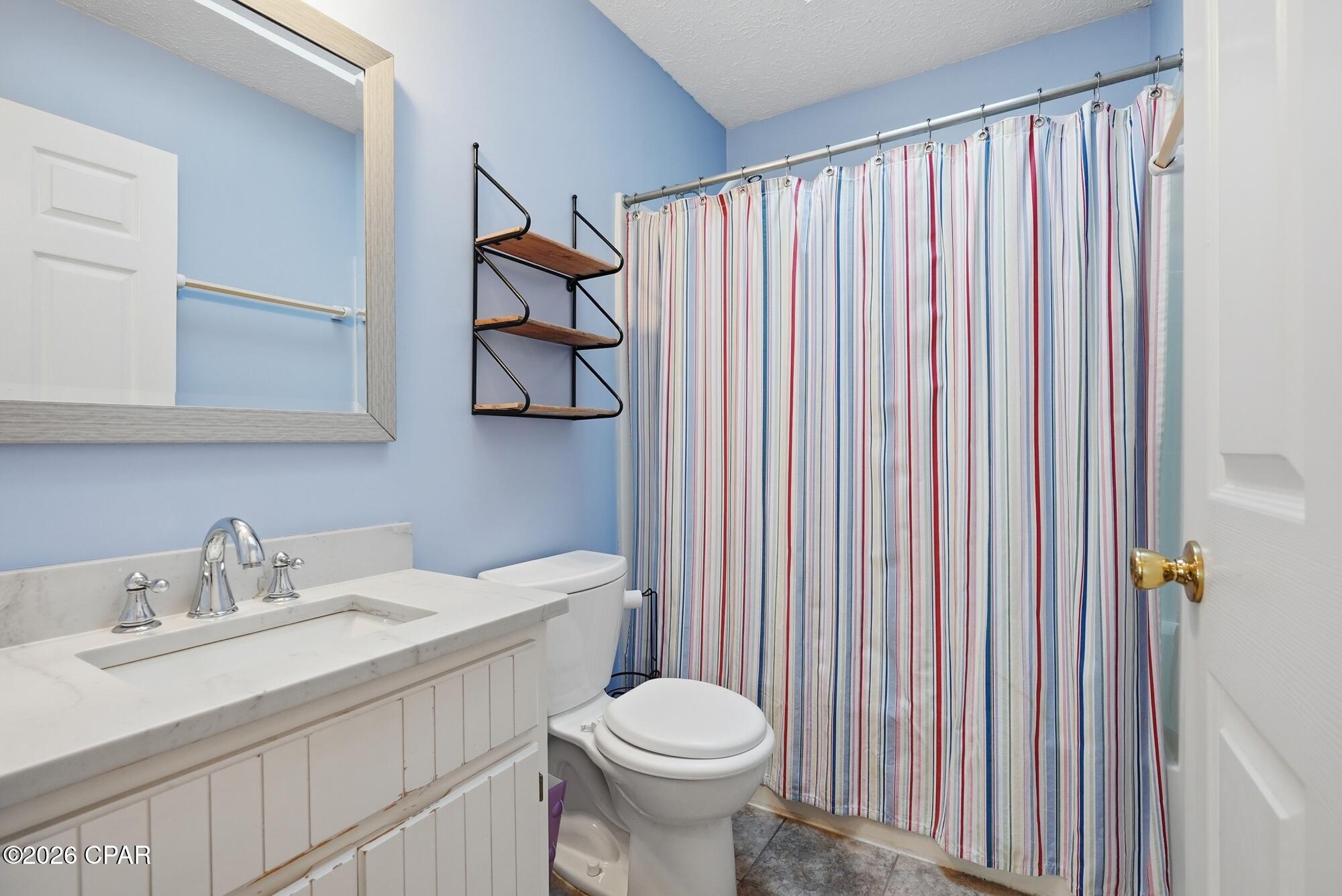 Image 18 For 623 Gulf View Drive