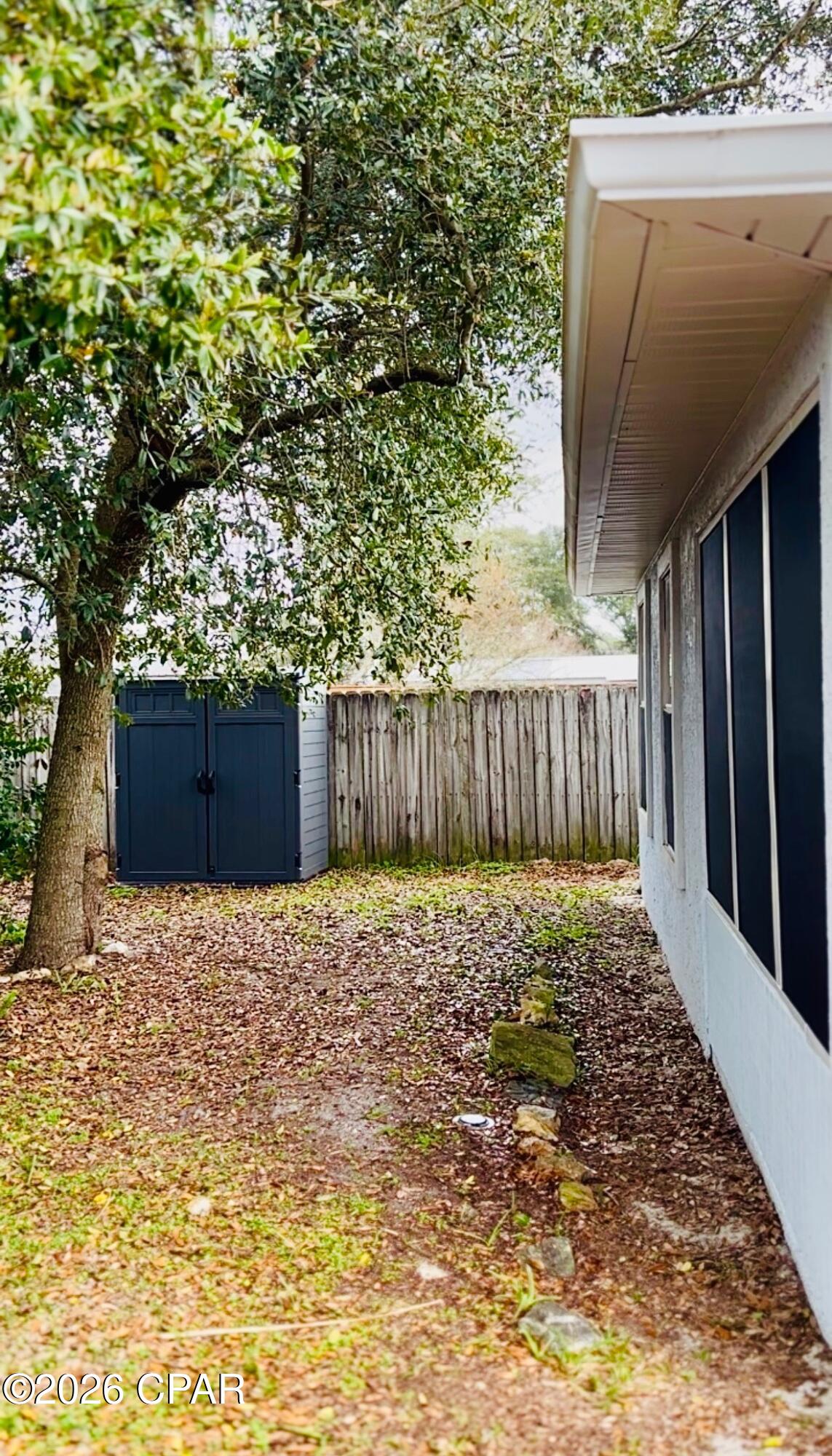 Listing photo id 29 for 623 Gulf View Drive