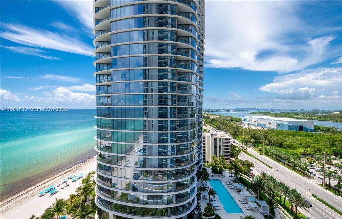 Condo for Sale in Sunny Isles Beach, FL