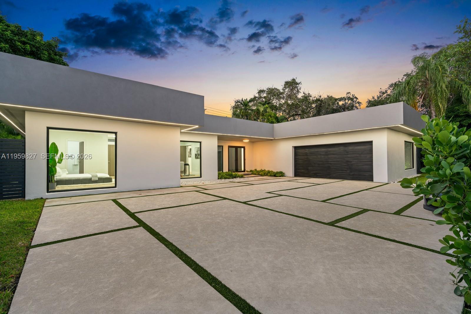 Bay Heights 1St Addn