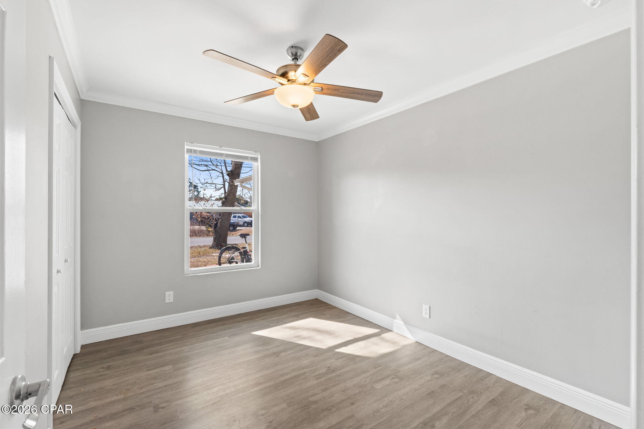 Image 16 For 101 Villa Court