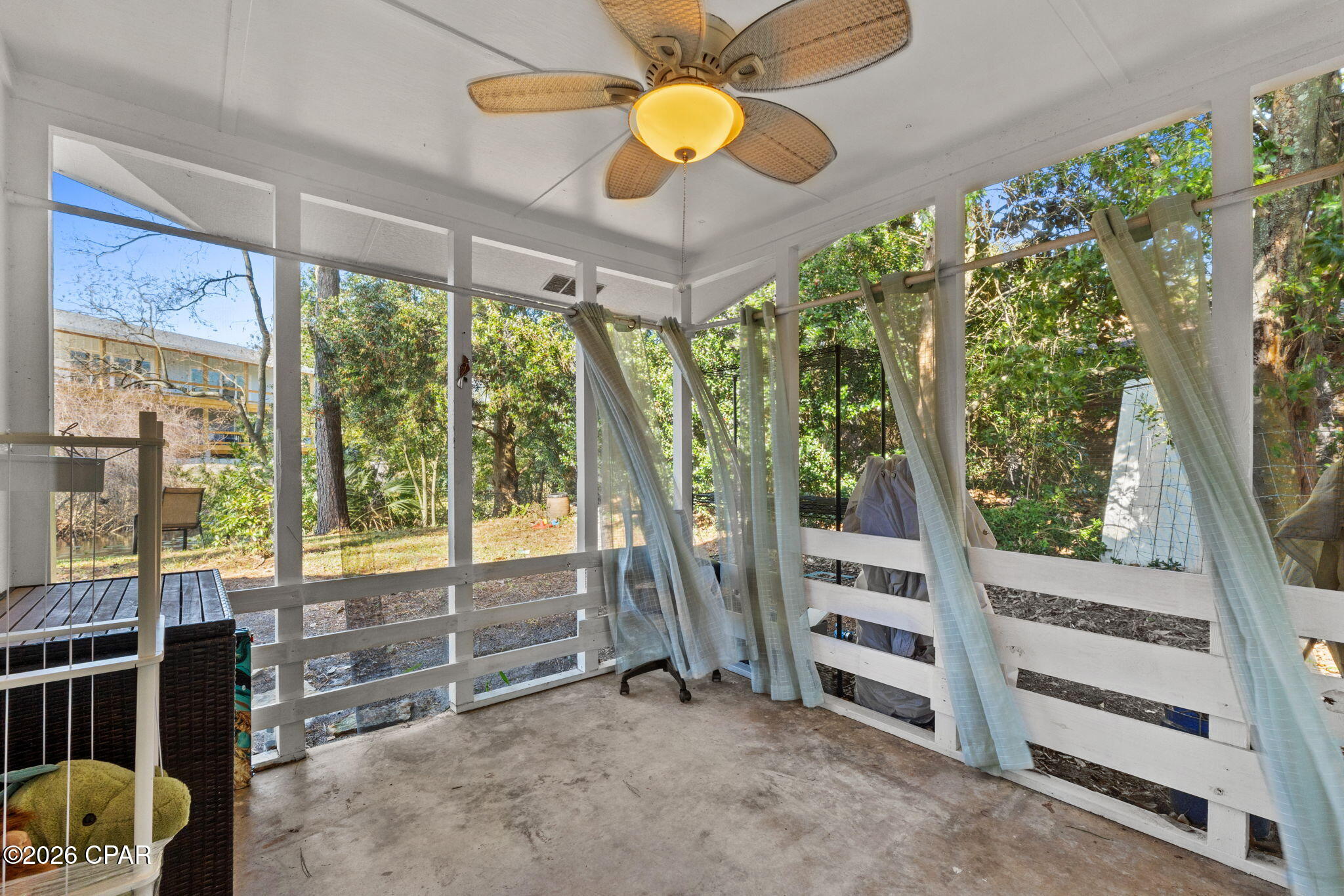 Image 23 For 101 Villa Court