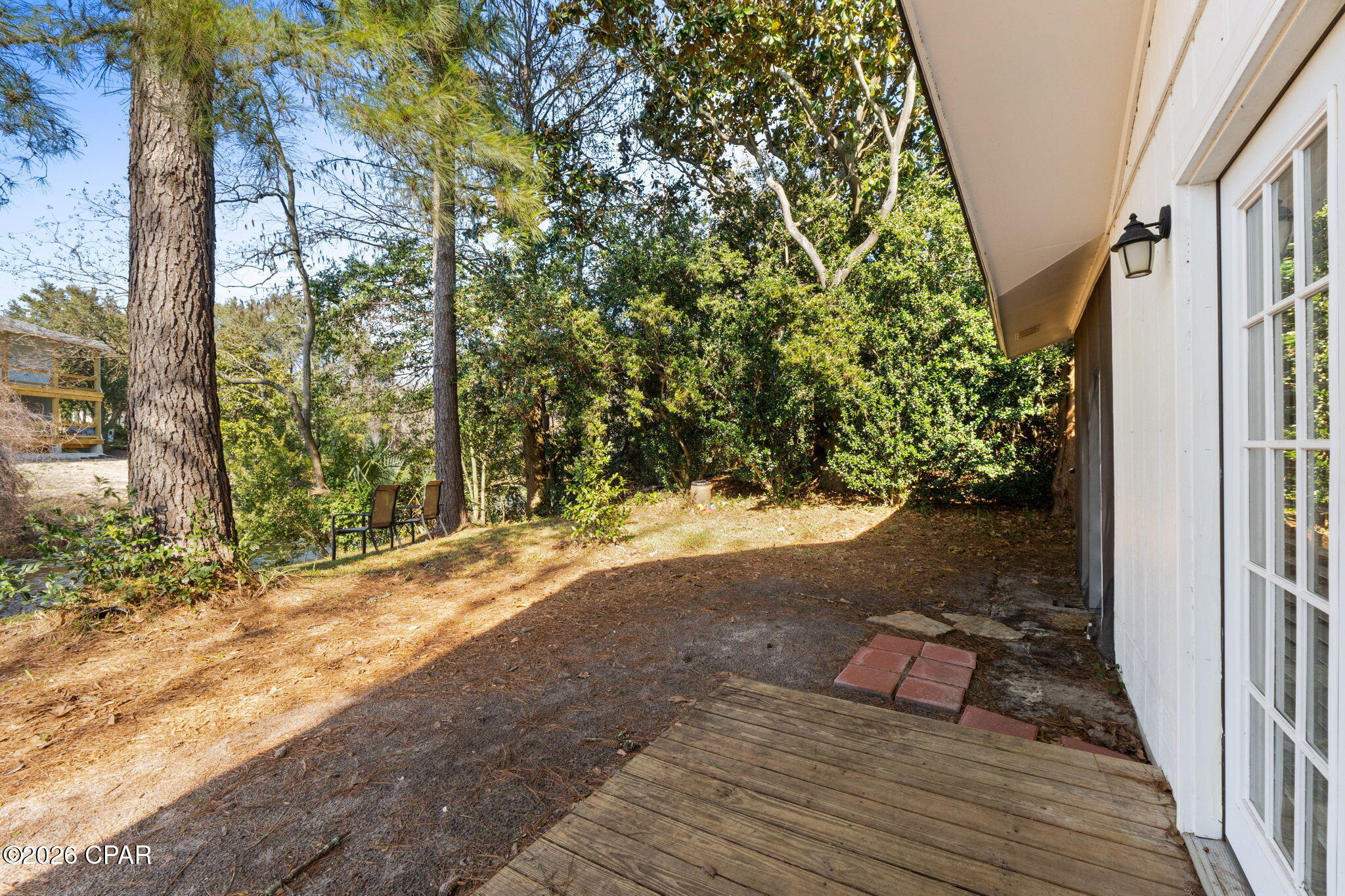 Image 25 For 101 Villa Court