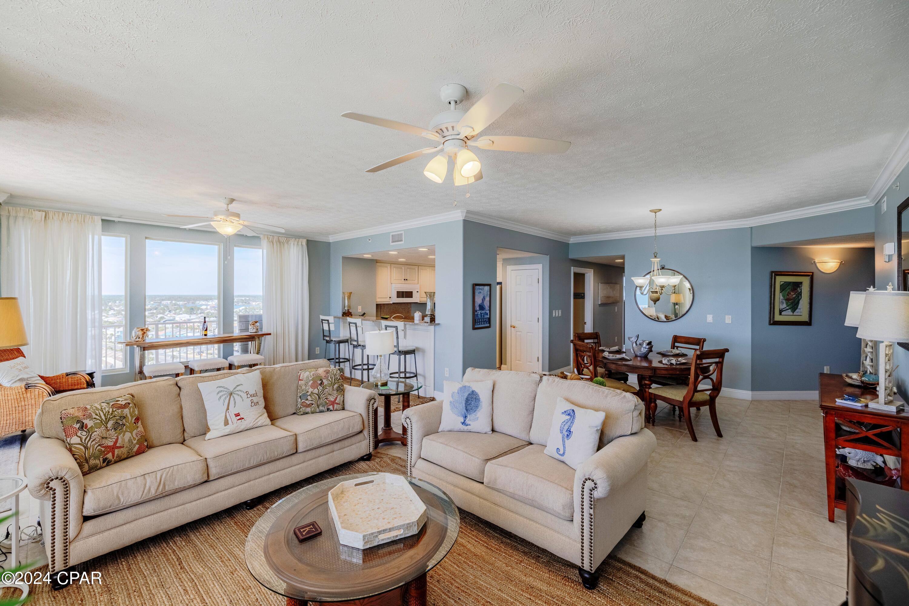 Listing photo id 12 for 5004 Thomas Drive 1512