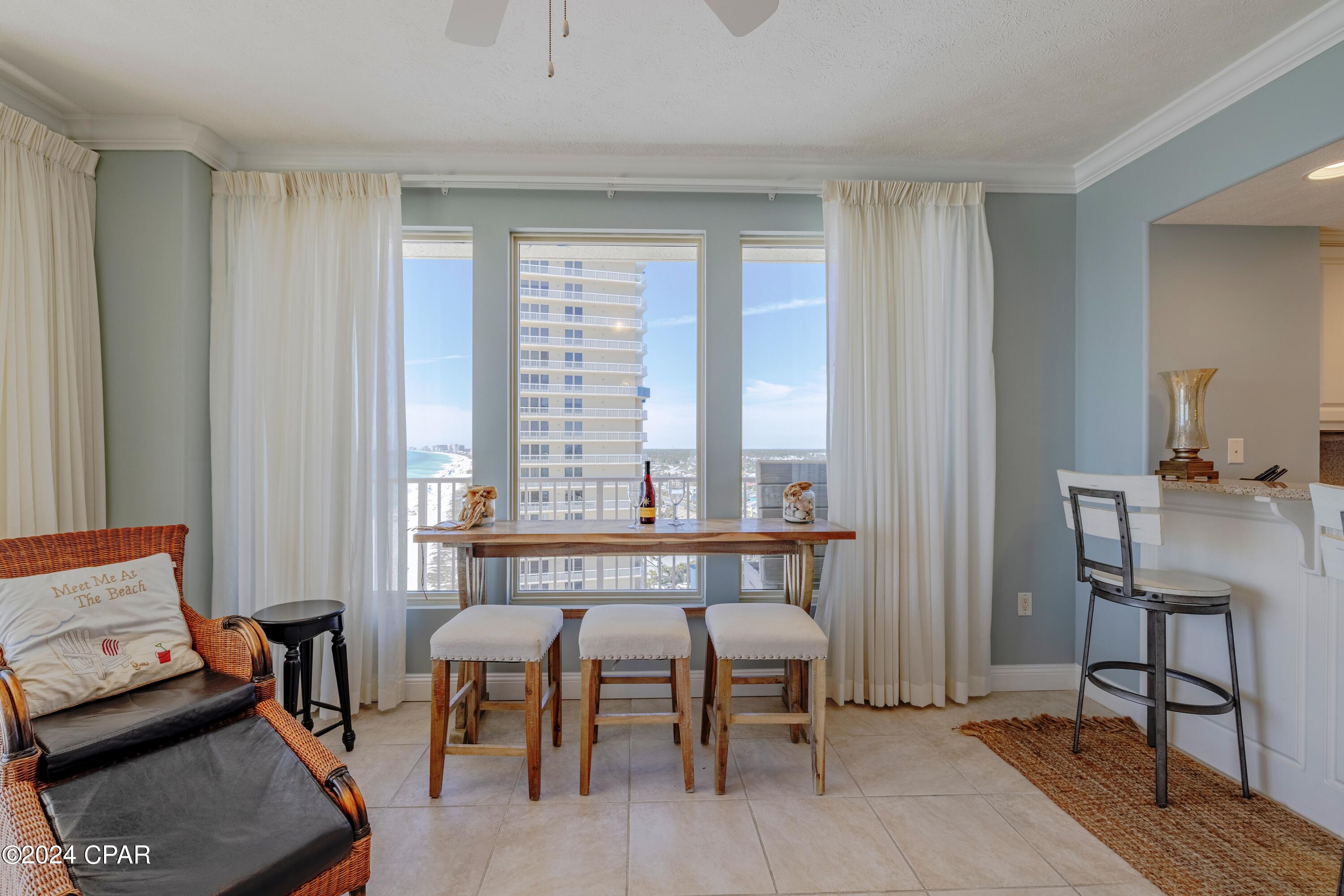 Listing photo id 14 for 5004 Thomas Drive 1512