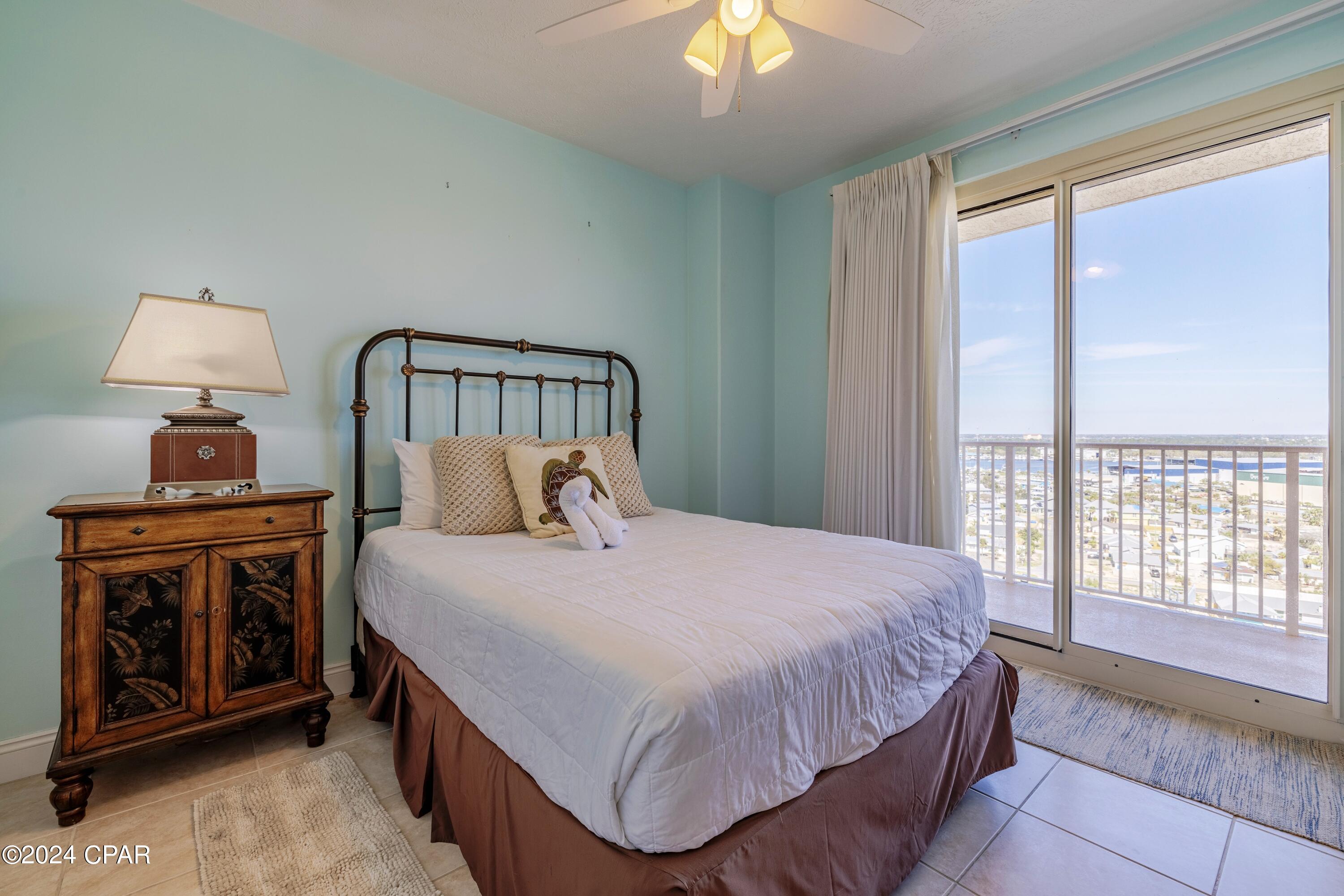 Listing photo id 24 for 5004 Thomas Drive 1512