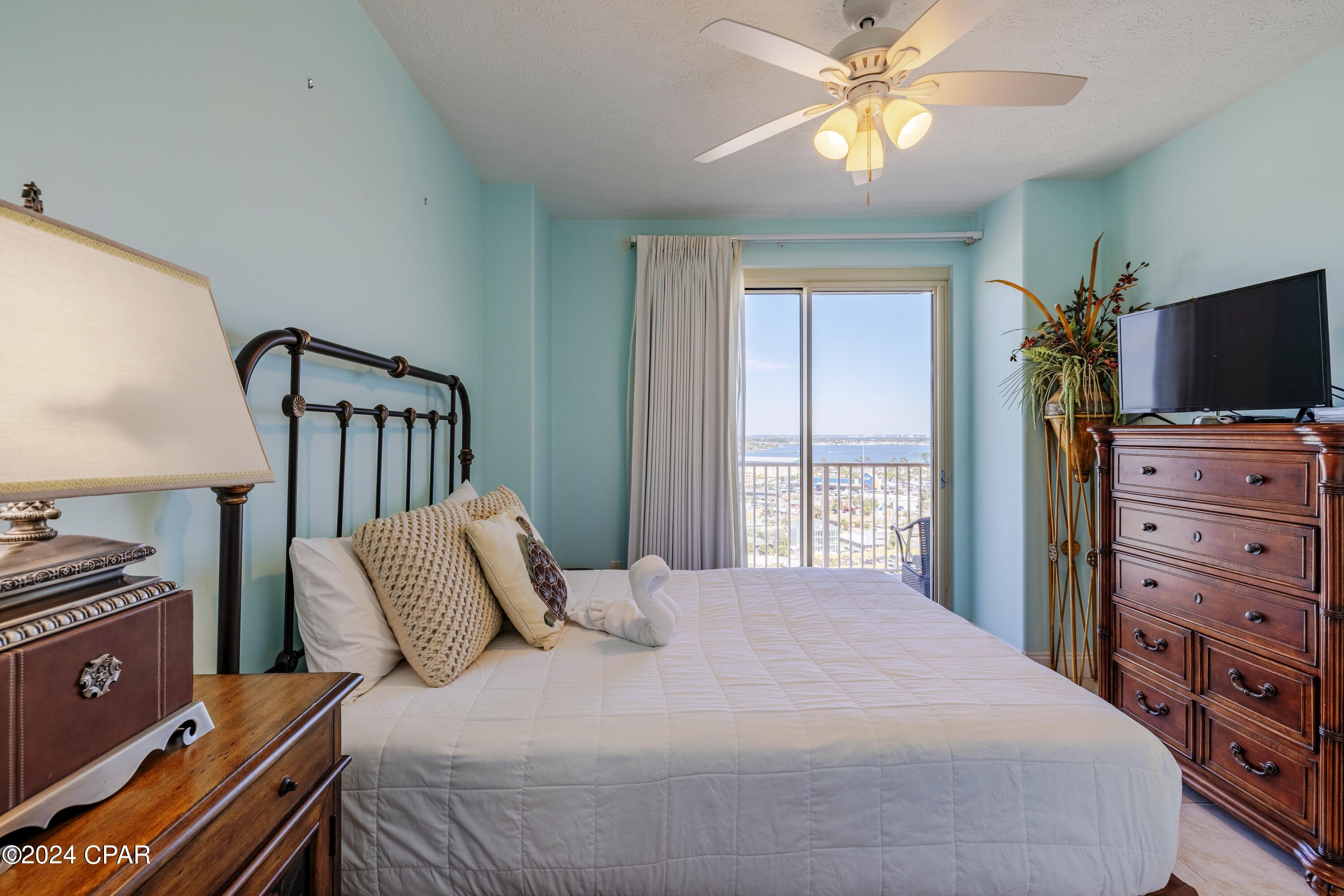 Listing photo id 25 for 5004 Thomas Drive 1512