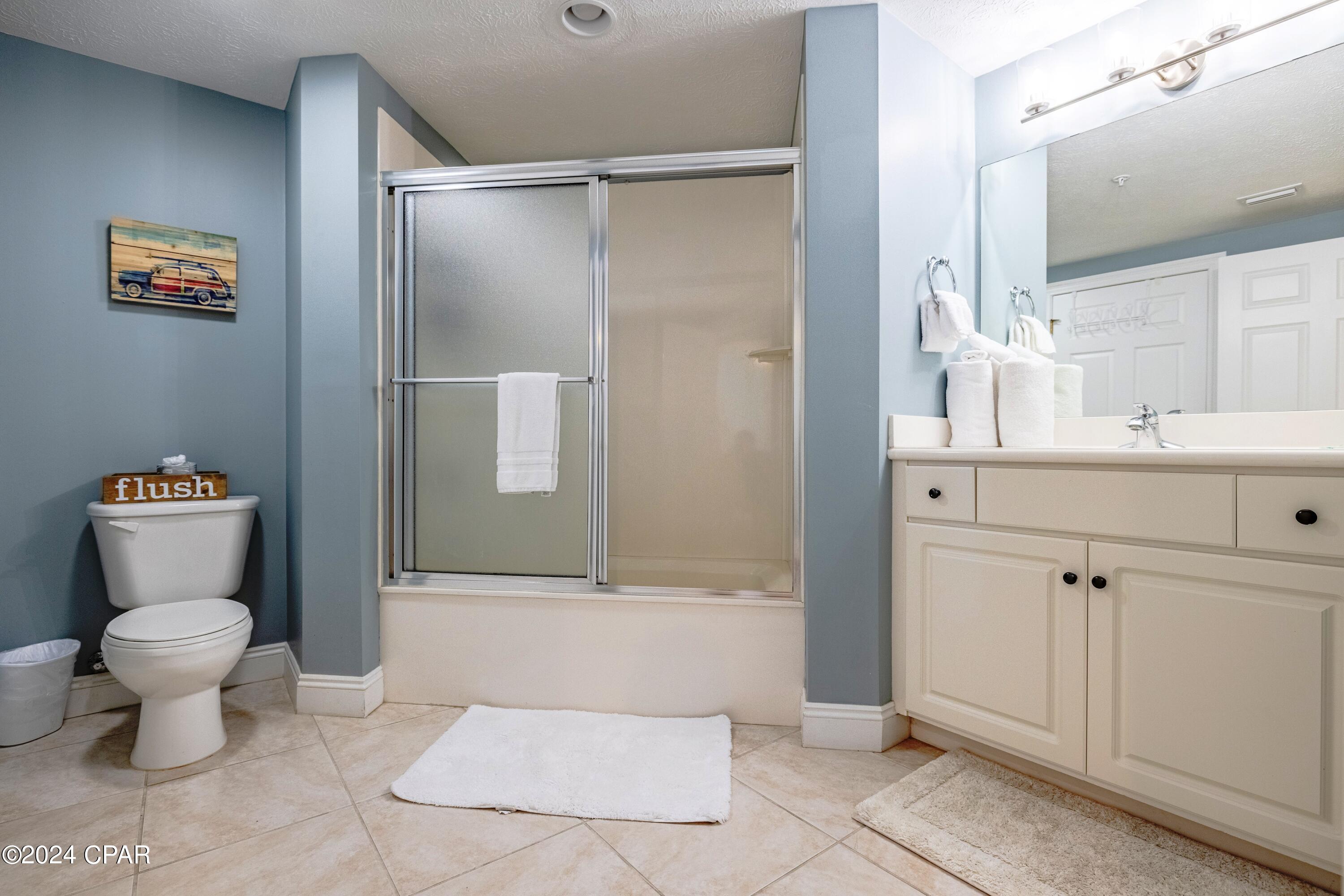 Listing photo id 28 for 5004 Thomas Drive 1512