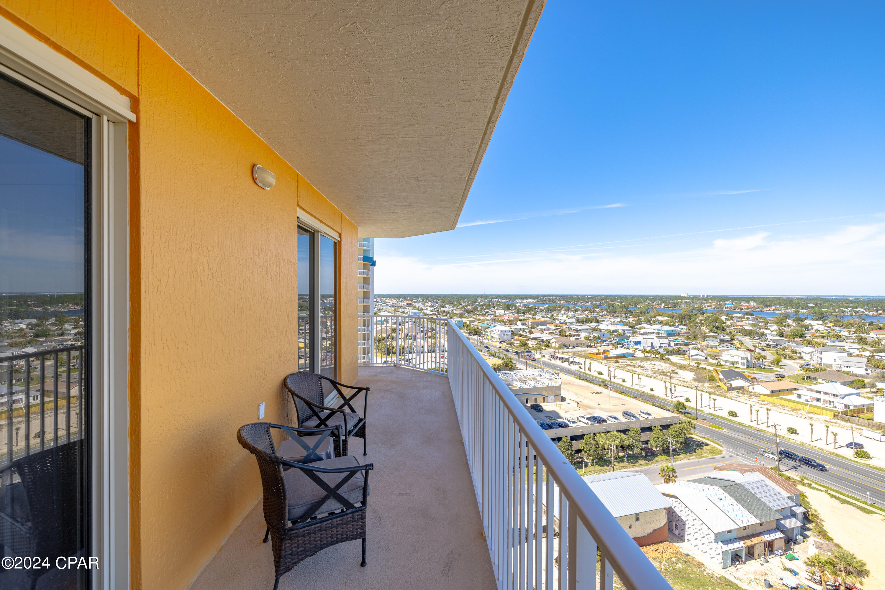 Listing photo id 38 for 5004 Thomas Drive 1512