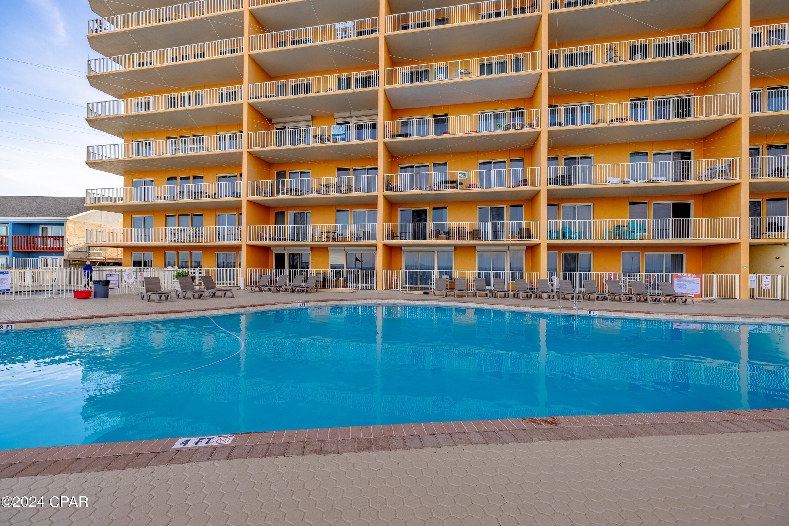 Listing photo id 48 for 5004 Thomas Drive 1512