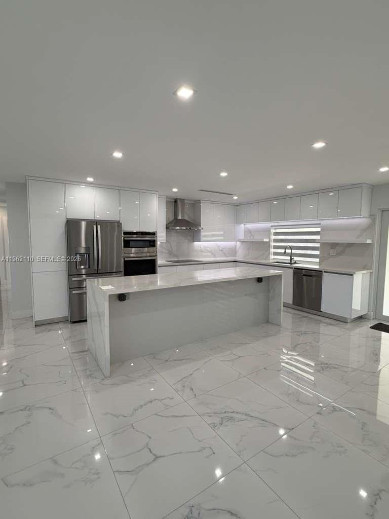 Completely remodeled single-family home for rent in the heart of Cutler Bay. This beautiful residence features 3 spacious bedrooms, 2 modern bathrooms, and an open, updated layout. Enjoy a huge backyard perfect for entertaining, family gatherings, or relaxing outdoors. Conveniently located near schools, shopping, and major highways. First month’s rent and security deposit required. Easy to show.