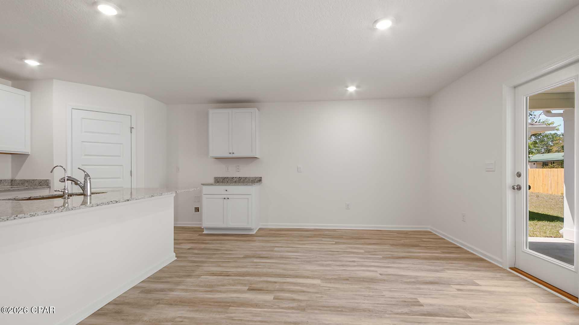 Image 10 For 2295 Country Club Boulevard