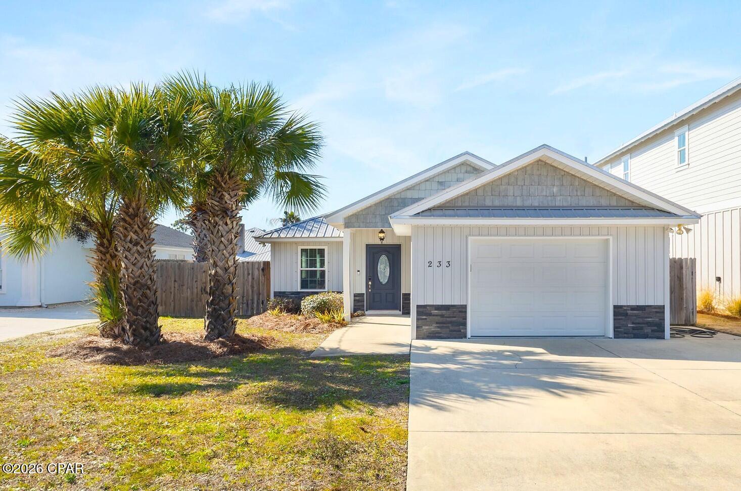 Listing photo id 1 for 233 Palm Beach Drive
