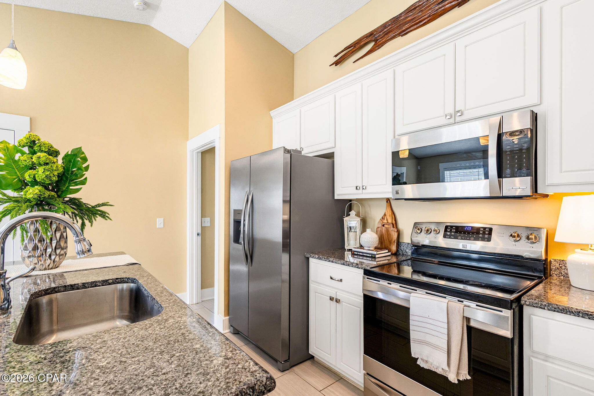 Image 13 For 233 Palm Beach Drive