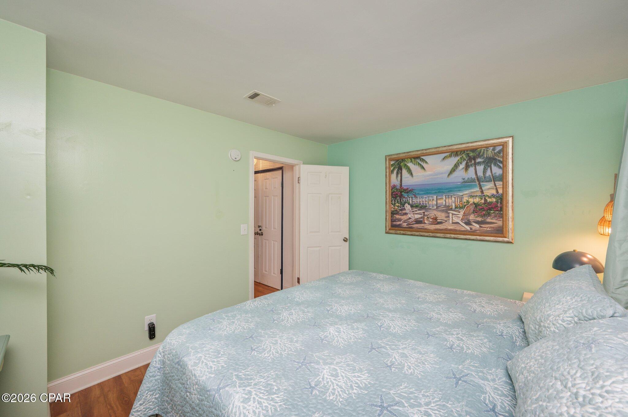 Listing photo id 26 for 636 Caladium Circle B