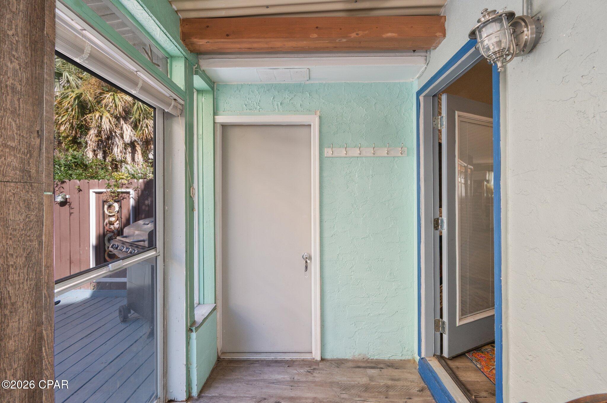 Listing photo id 34 for 636 Caladium Circle B