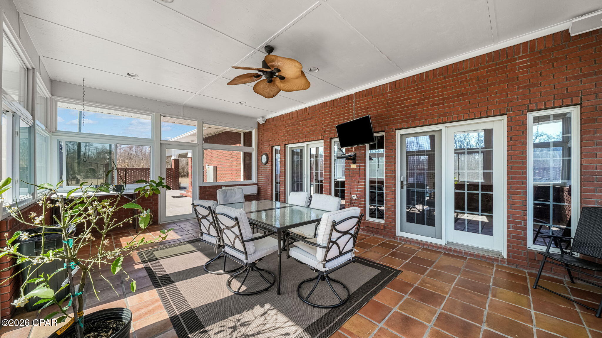 Image 2 For 21748 State Road 71