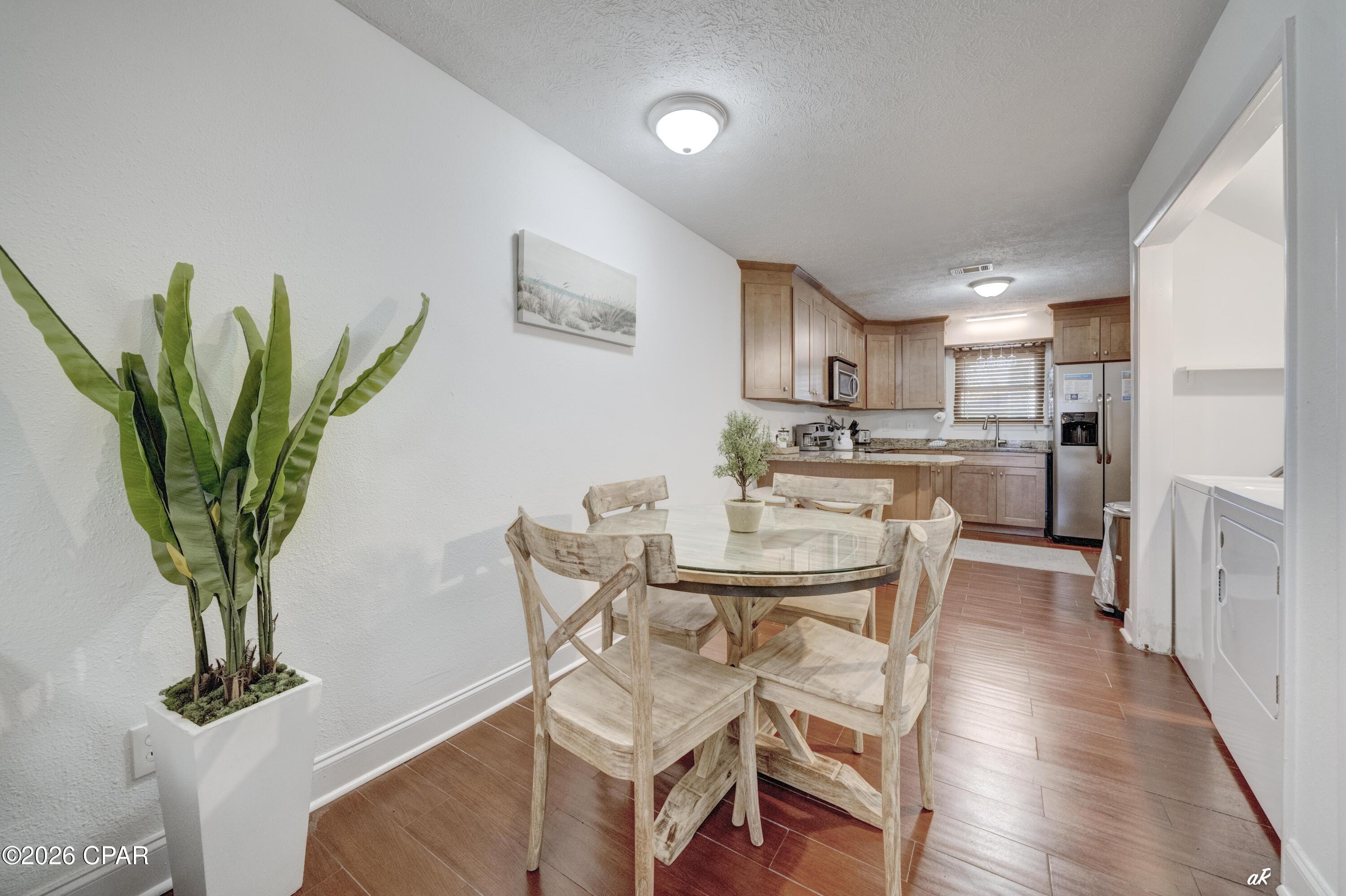 Image 13 For 624 W Caladium Circle B