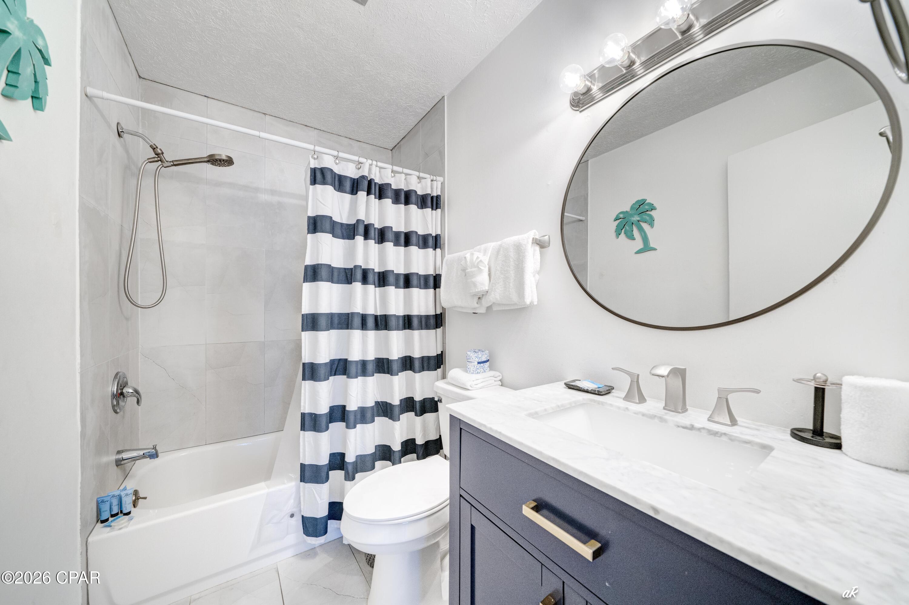 Listing photo id 19 for 624 W Caladium Circle B